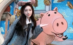 江大校花跪口 3分41秒视频事件